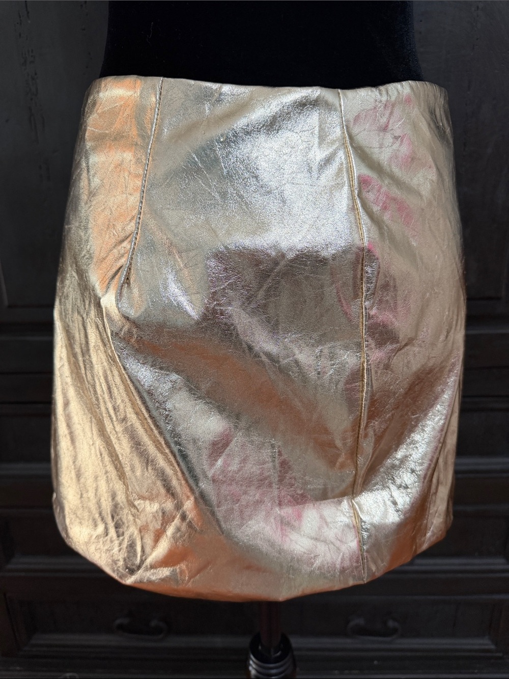 Missguided Gold faux leather skirt - size Small NWT